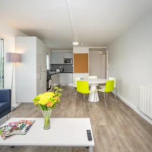 Hall - Ucc Summer Beds Apartment Cork